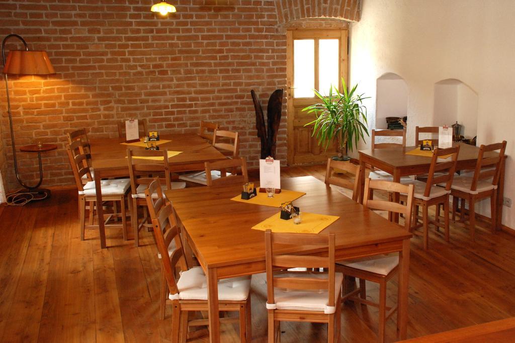Rekreacni Areal Dvur Honetice Hotel Екстериор снимка